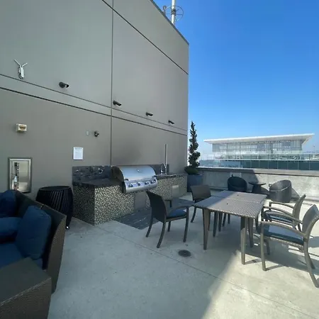 Entire Hollywood Loft Apartment